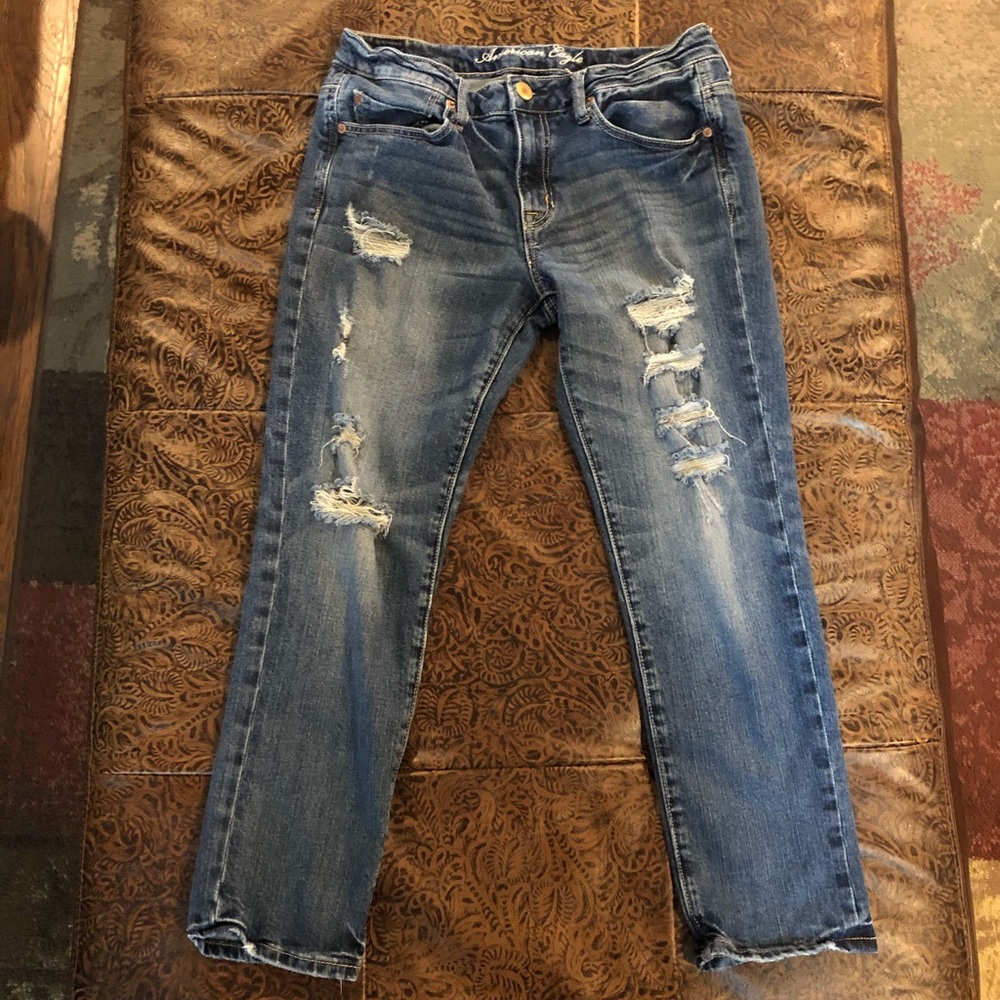 American Eagle Factory Distressed Sz6 Cropped Jean